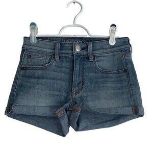 American Eagle Hi-Rise Shortie Jean Shorts Light Wash Size 2 Super Super Stretch